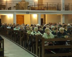 Czuwanie w Godzienie śmierci JP.II 2.04'09