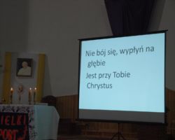 Czuwanie w godzienie śmierci JP.II 2.04'09